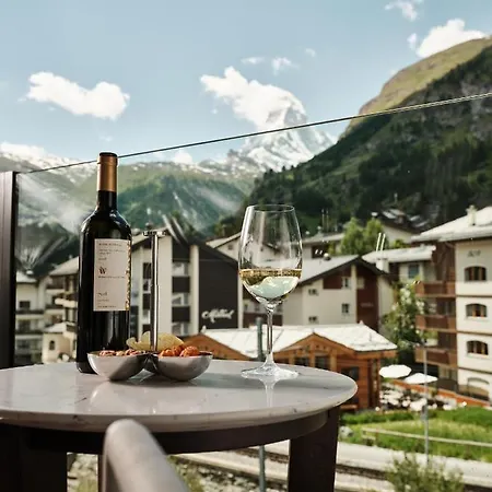 Hotel National - Matterhorn Views, Sunnegga Gateway & 4*