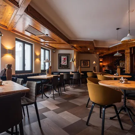 National - Matterhorn Views, Sunnegga Gateway & 酒店