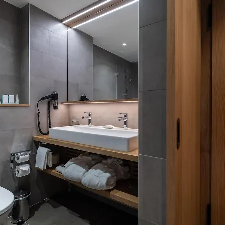 Hotel National - Matterhorn Views, Sunnegga Gateway & 4*