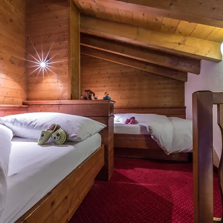 National - Matterhorn Views, Sunnegga Gateway & Otel
