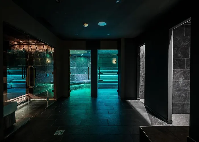 National - Matterhorn Views, Sunnegga Gateway & Hotell Zermatt