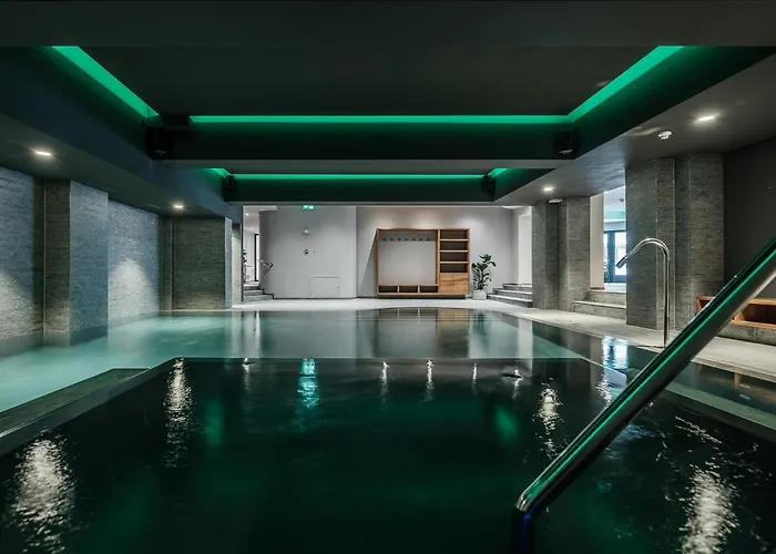 National - Matterhorn Views, Sunnegga Gateway & Готель