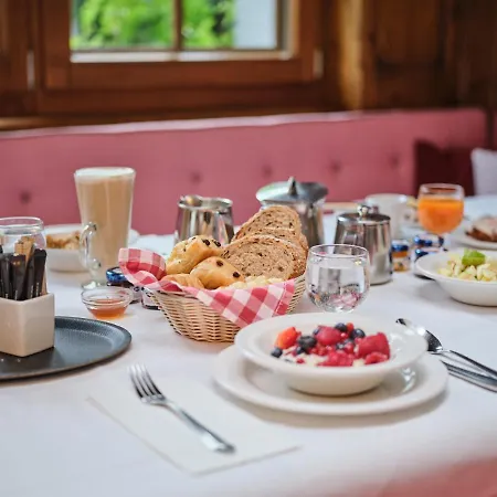 National - Matterhorn Views, Sunnegga Gateway & Otel 4*