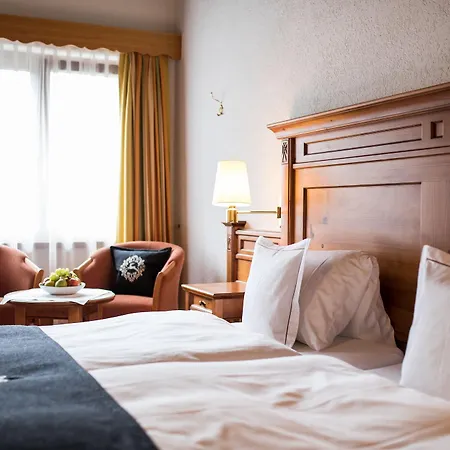 Otel National - Matterhorn Views, Sunnegga Gateway & Zermatt