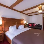 National - Matterhorn Views, Sunnegga Gateway & Otel 4*