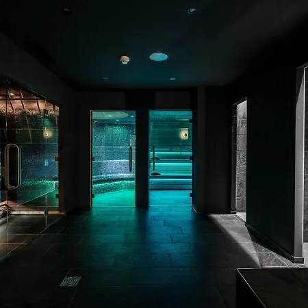 National - Matterhorn Views, Sunnegga Gateway & فندق زيرمات