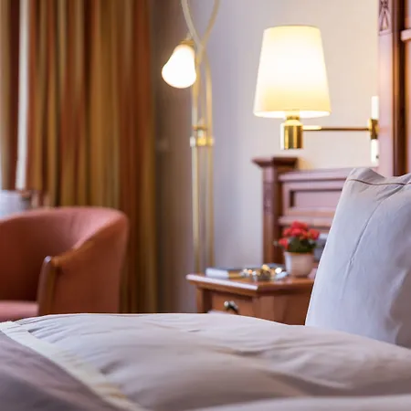 فندق National - Matterhorn Views, Sunnegga Gateway & 4*