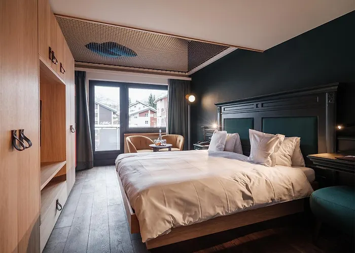 National - Matterhorn Views, Sunnegga Gateway & Отель Церматт